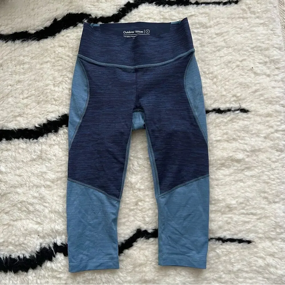Outdoor Voices TechSweat Blue Colorblock High Rise Cropped Leggings